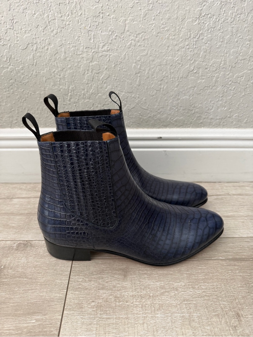 Tom Ford Navy Croc-Embossed Chelsea Ankle Boots men 11.5